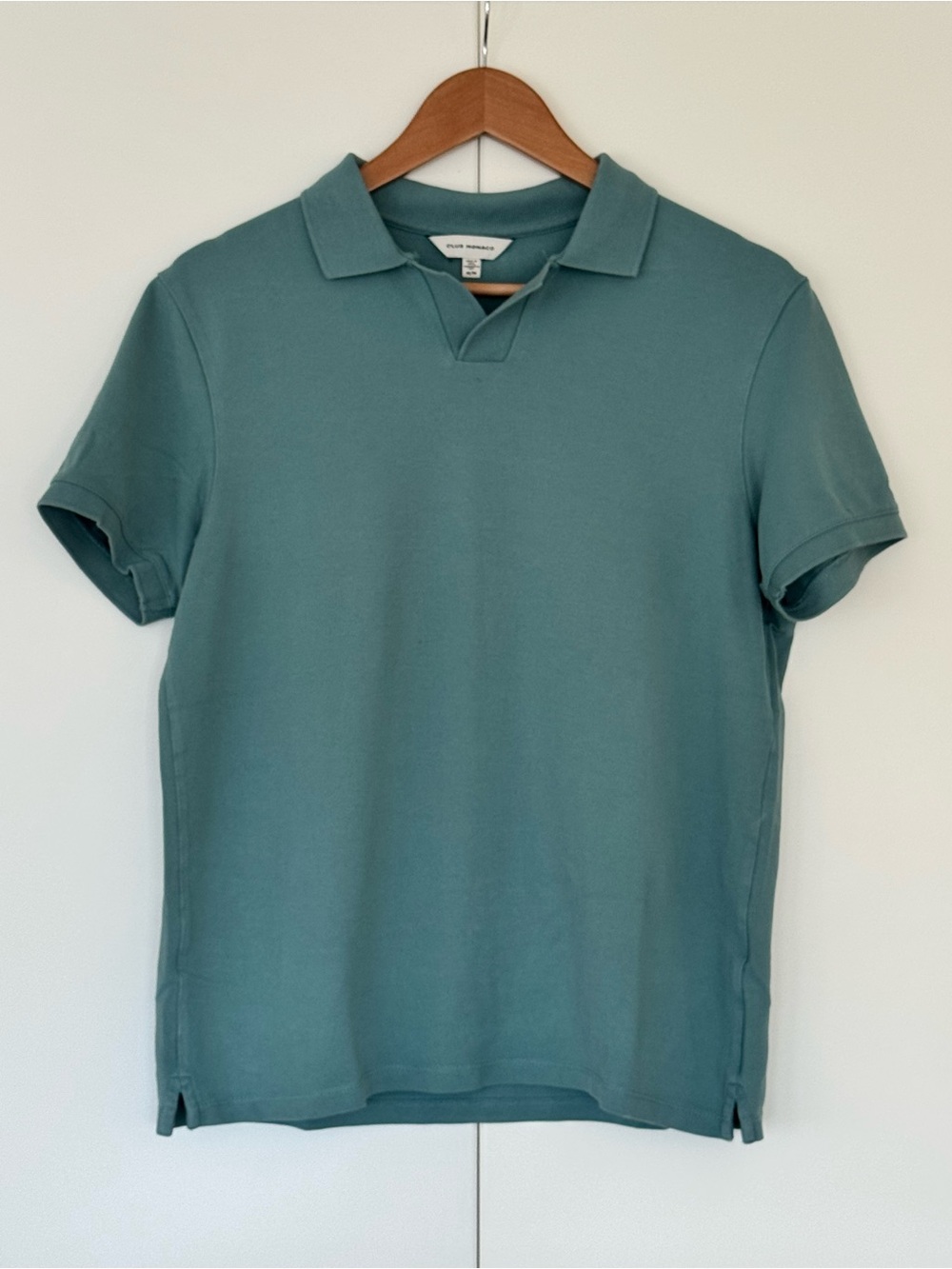 Club Monaco Johnny‑Collar Polo – Sage Green (Size M)